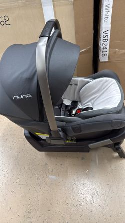 Nuna Car Seat with Base