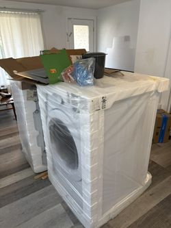 BRAND NEW LG Front-Load Washer & Electric Dryer Set, Still in Wrapper