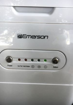 Emerson Countertop Ice Maker Model Im92w For Sale In Lacey Wa