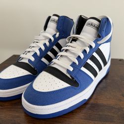 Adidas Youth size 7 Sneakers