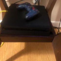 Ps 4 With Controller 