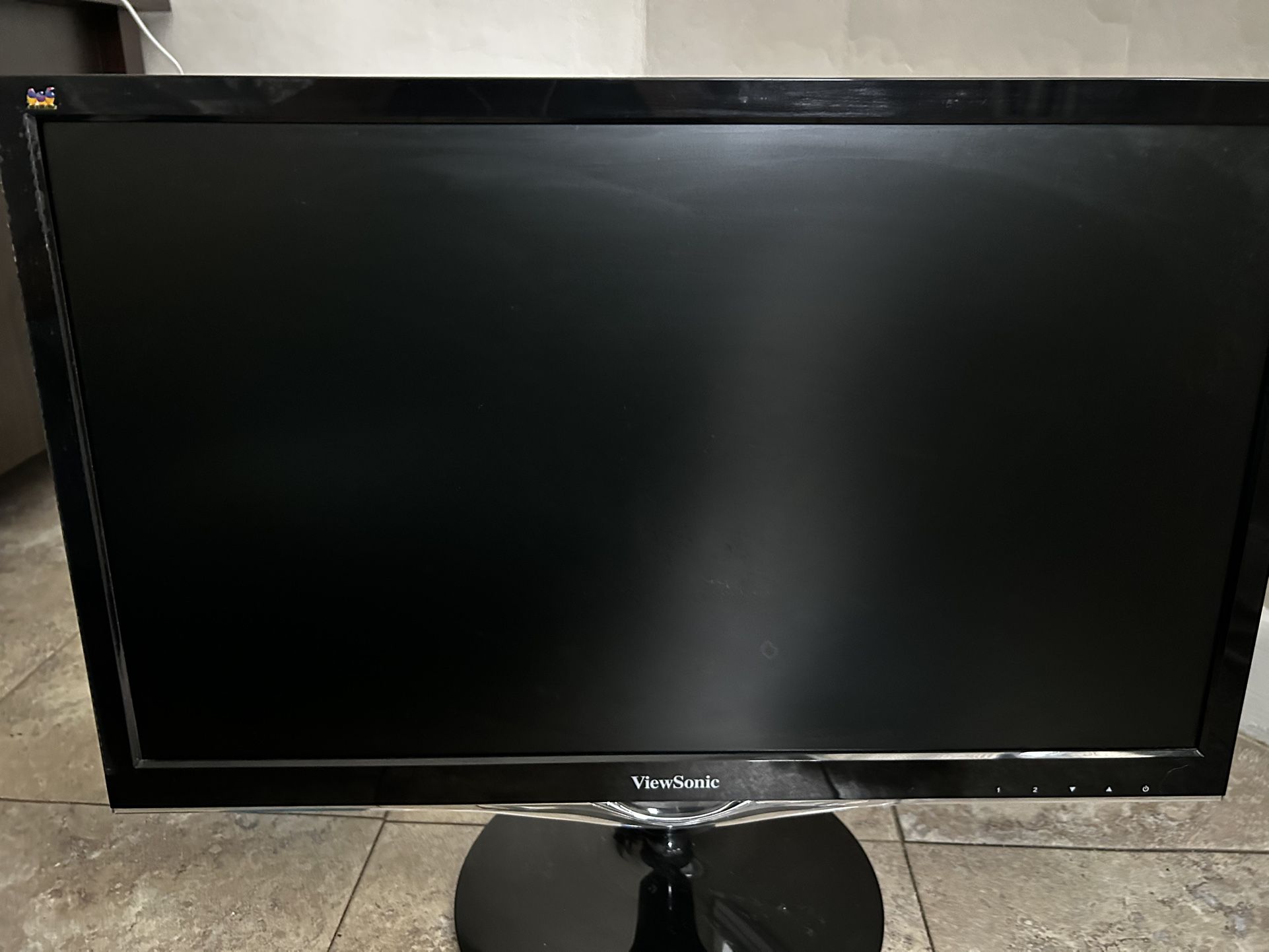 ASUS VP228 and ViewSonic VX2252MH