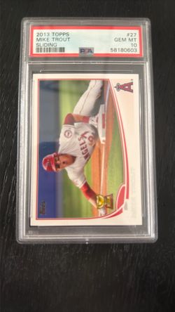 2013 Topps Mike Trout Sliding