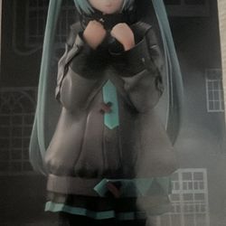 Miku Figure