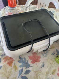 Electric flat griddle