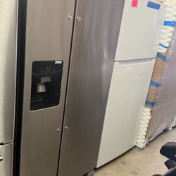 Side By Side Refrigerator Whirlpool W33
