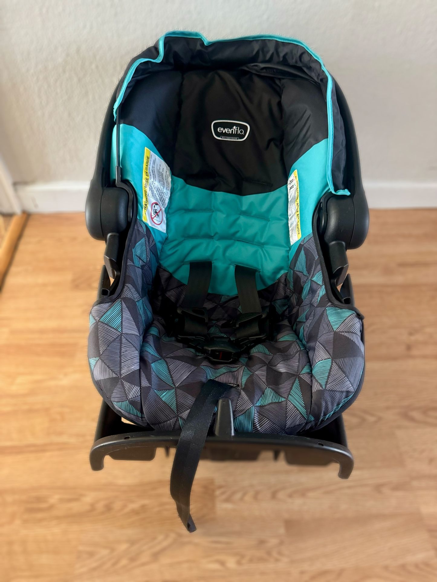 Evenflo NurtureMax Infant Car Seat