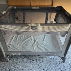 GRACO Pack & Play Played