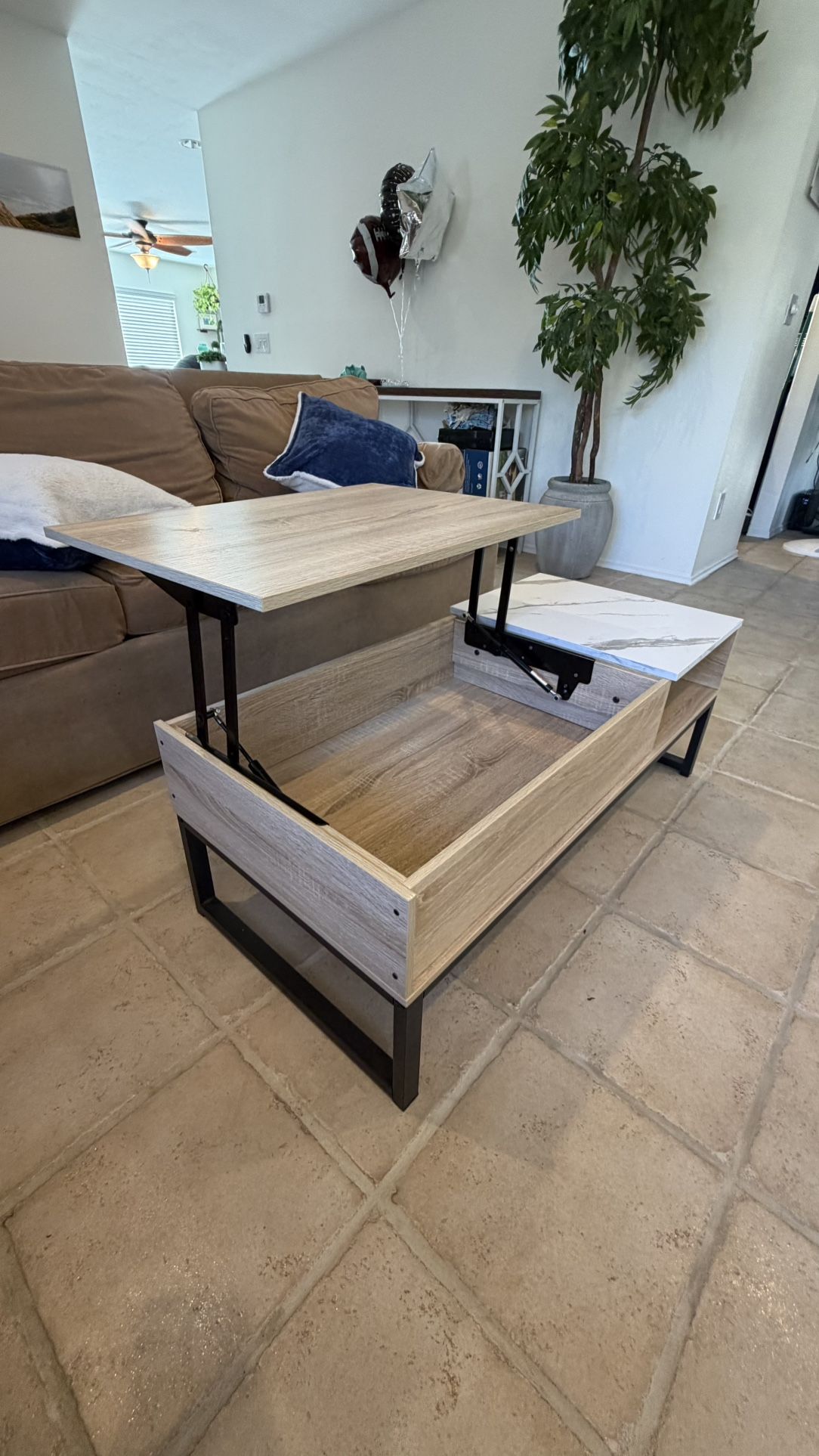 Coffee Table (extendable / convertible / lift)
