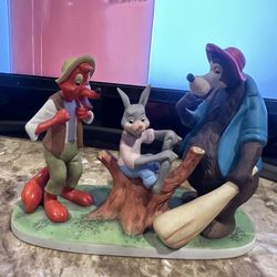 Disneyland Splash Mountain Figurine Critter Country Tokyo Disney Resort Japan