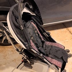 FREE CAR SEAT AND BABY STROLLER