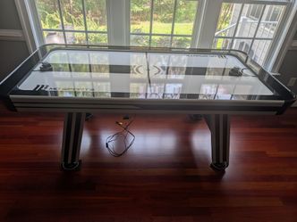 Air Hockey Table