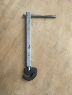Telescoping Basin Wrench - 10" to 17"