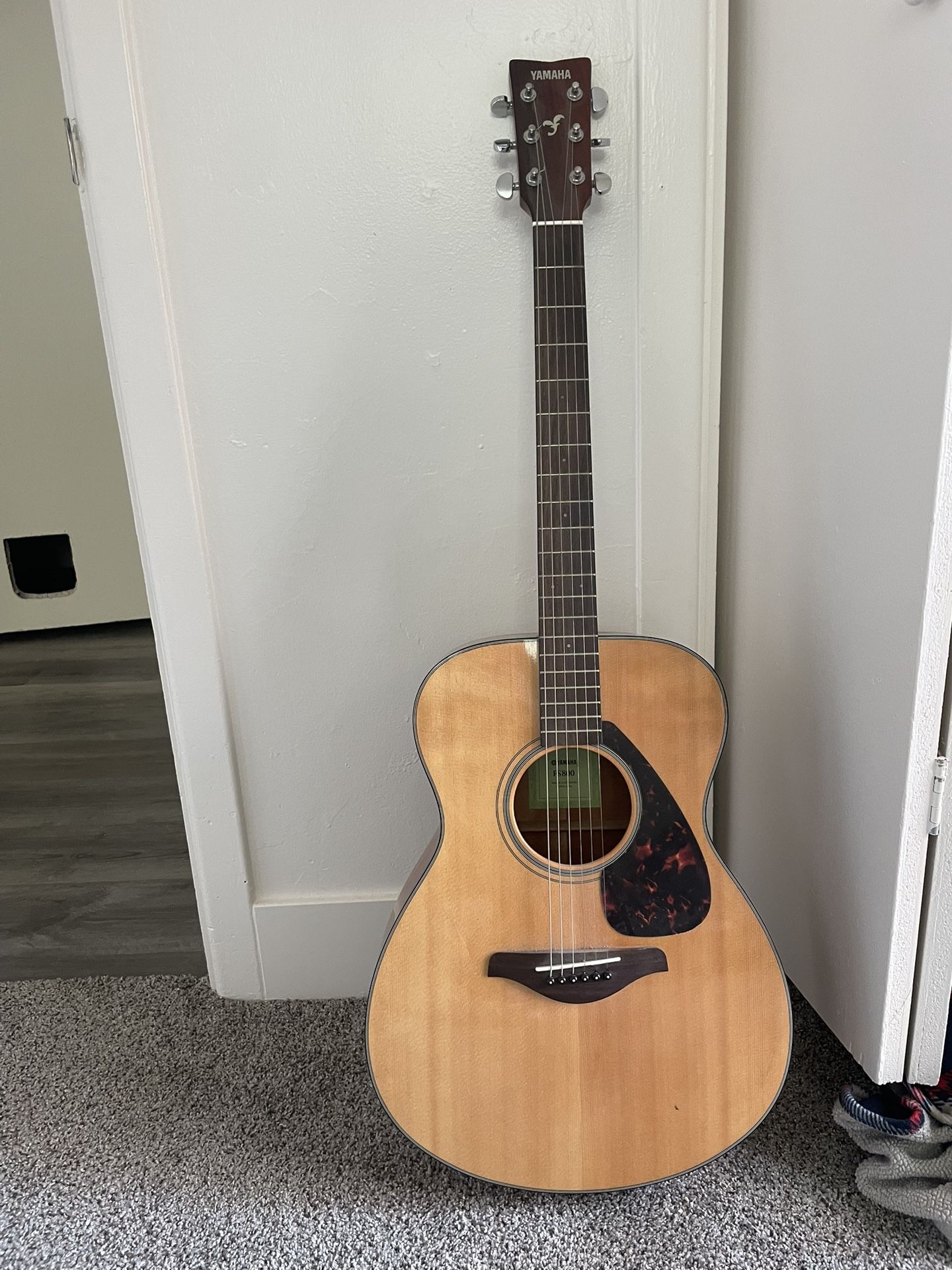 Yamaha FS800 Acoustic Guitar