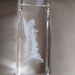 3D Laser Etched Glass Crystal Paperweight In Blue Case Angel W.child