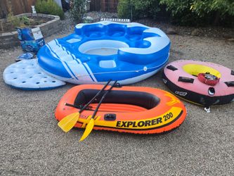 Water toys huge island raft boat tubes tow rope must see floating river lake must see!