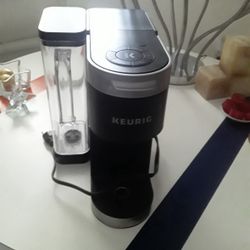 Keurig Supreme Coffeemaker 