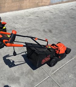 Black decker lawnmower