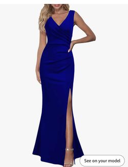 Blue Sleeveless Gown