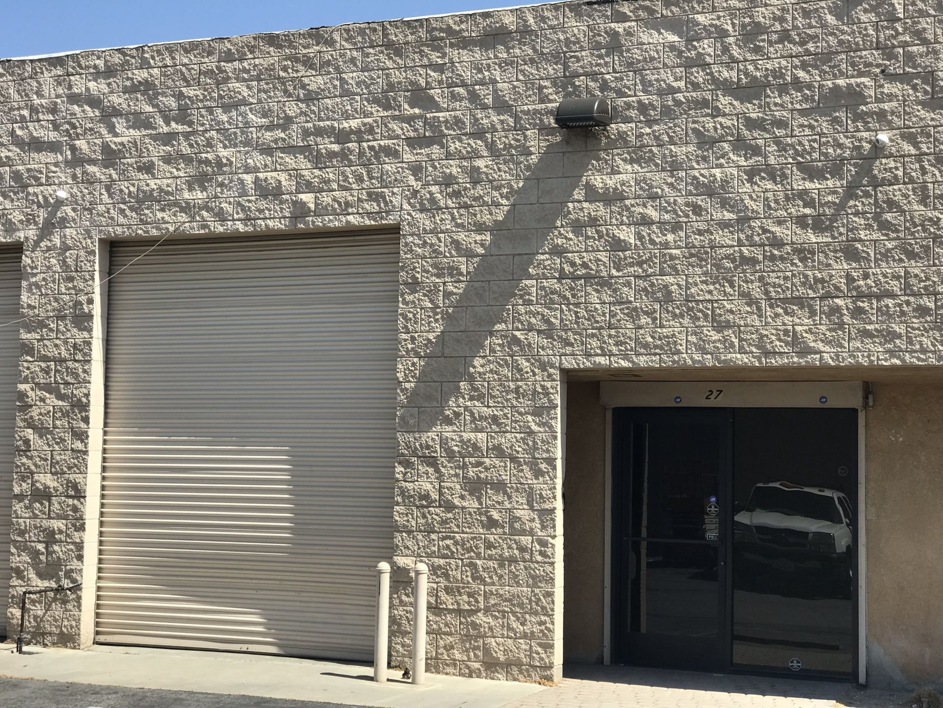 Industrial Warehouse and Office for Lease