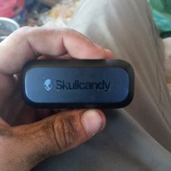 Skullcandy Earbuds