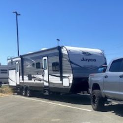 2020 Jayco Travel Trailer 32 Bunk bed 