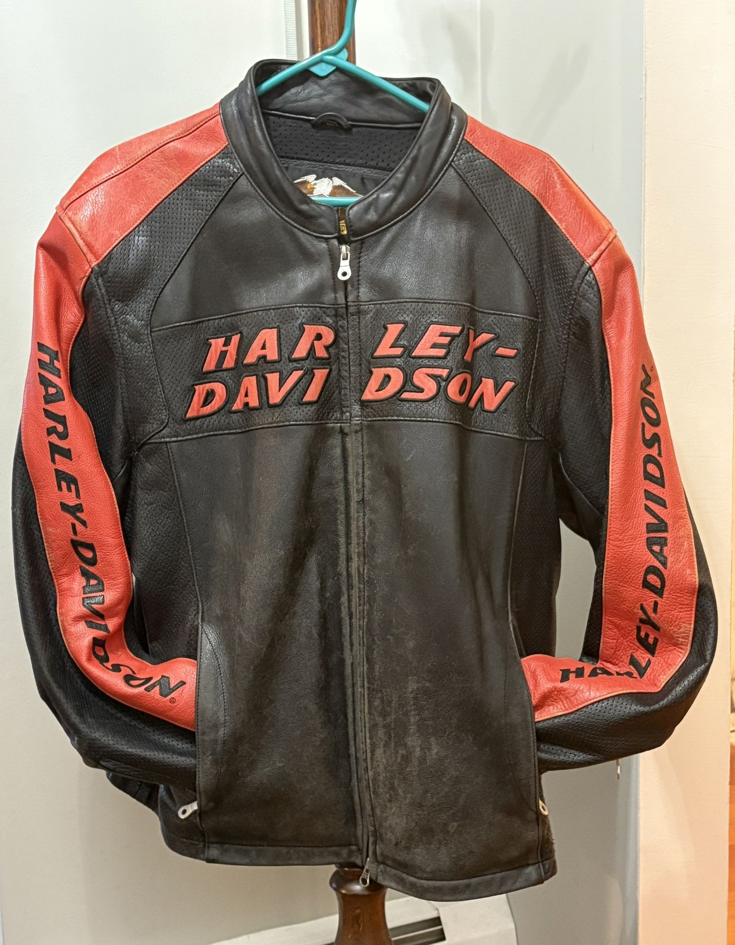 🔥 Harley-Davidson Genuine Leather Jacket – XL