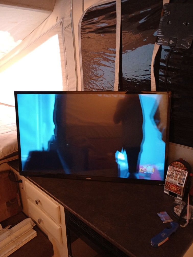 Sanyo 42 Inch LCD HDMI TV