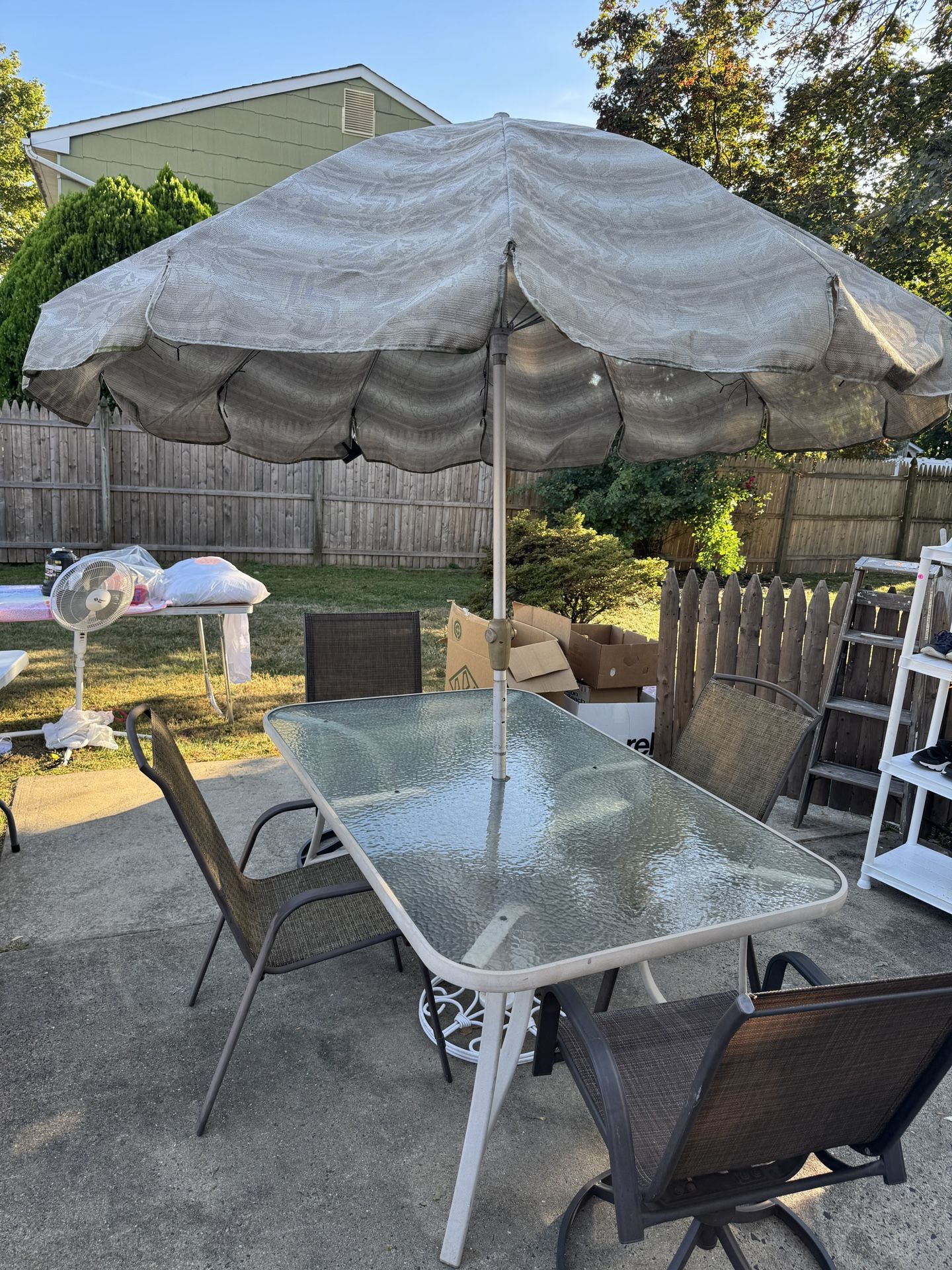 Outdoor patio set