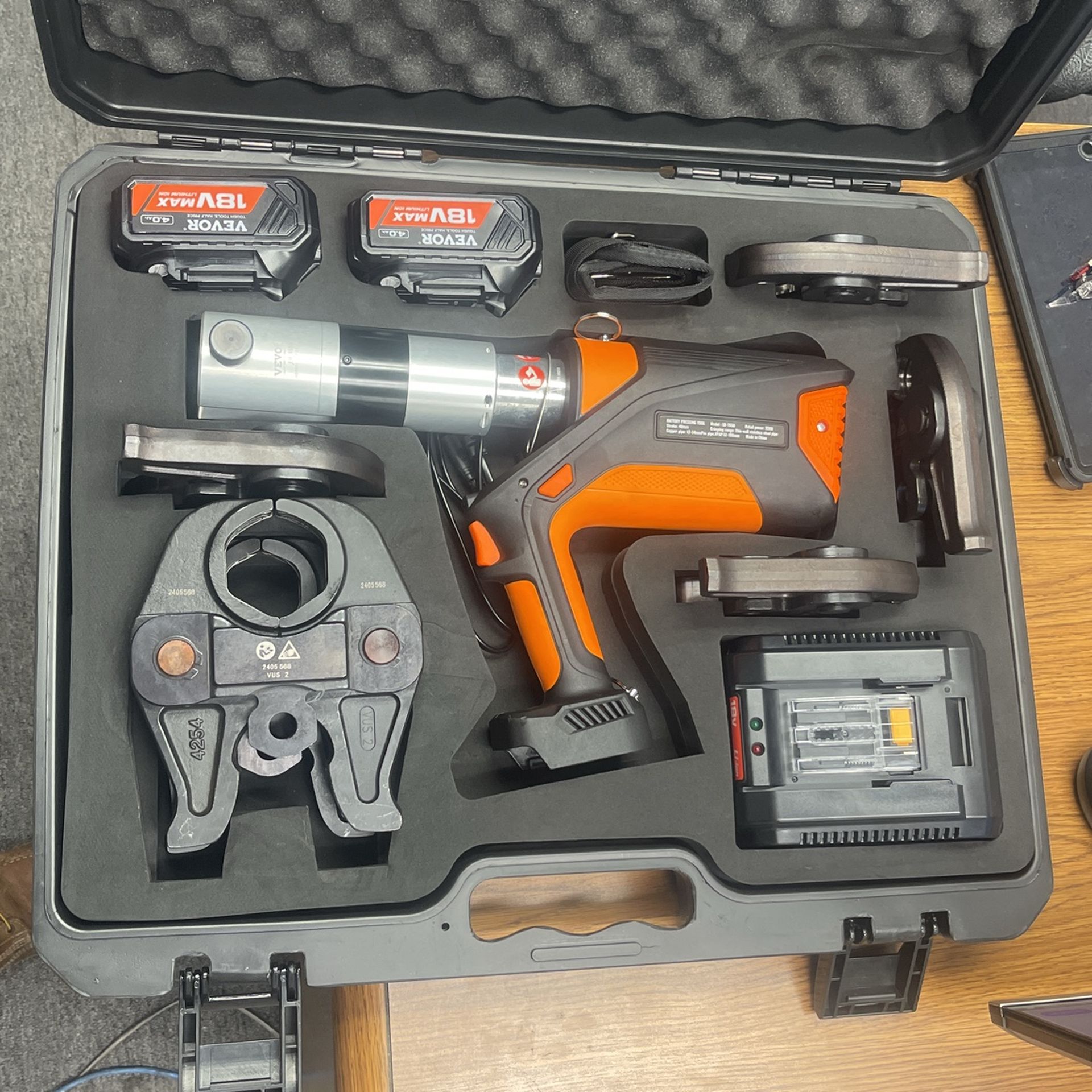 Pro Press Tool, 18v Electric Pipe Crimping Tool Plumbing