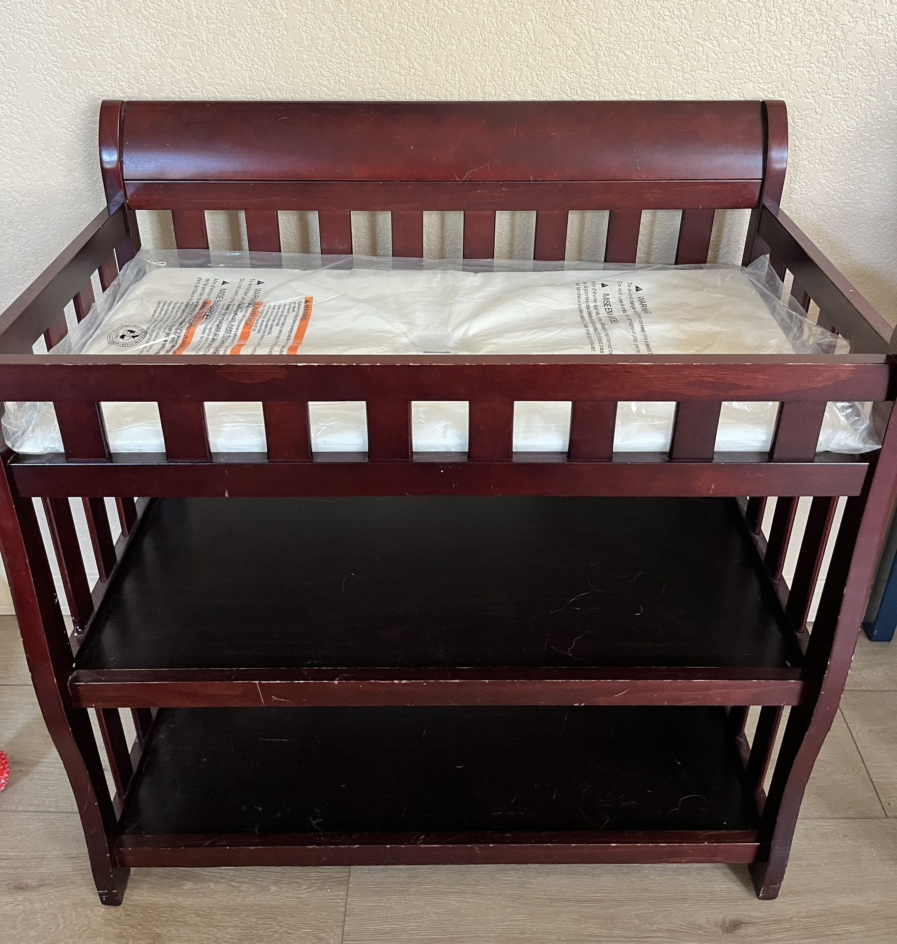 Delta Children Eclipse Changing Table with Changing Pad, Espresso Cherry