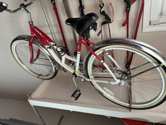 Classic 26” Schwinn Legacy Cruiser Bike