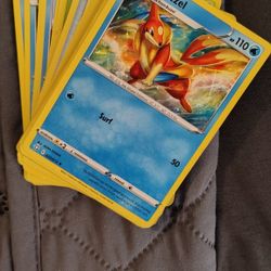 23.Random Pokemon Cards 