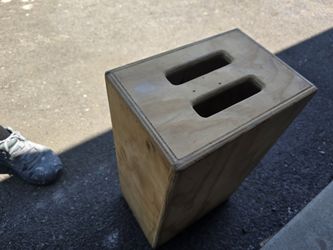 Apple Box