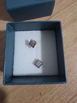 Box Earings