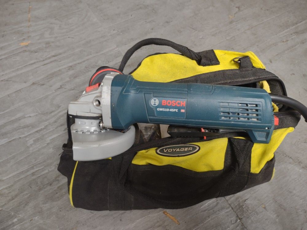 Bosch 4 1/2 Inch 10 Amp Grinder