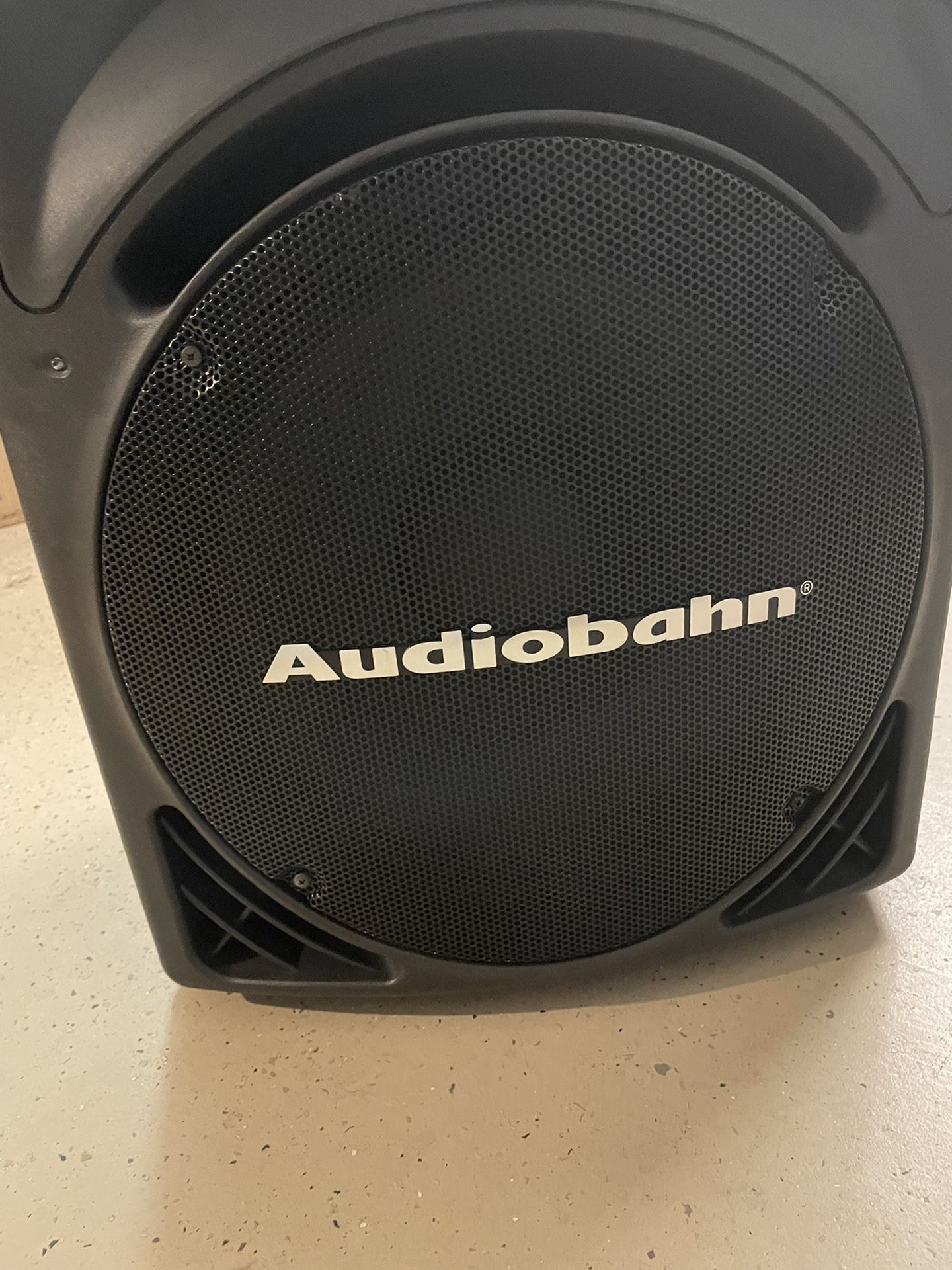 1000 Watts Adjp 15 Audiobahn  Pasive (PAIR)