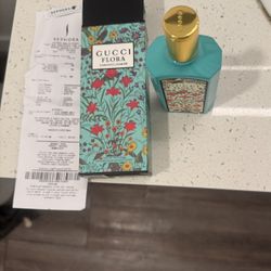 Sweet Floral Jasmine Fragrance Dupe Gently Used Like New. 130 OBO 
