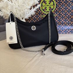 NWT , Tory Burch Nylon zip  Chain Shoulder crossbody Bag in black
