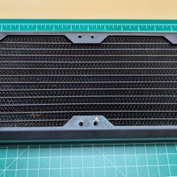 Black Ice sr1 240 radiator pc water-cooling