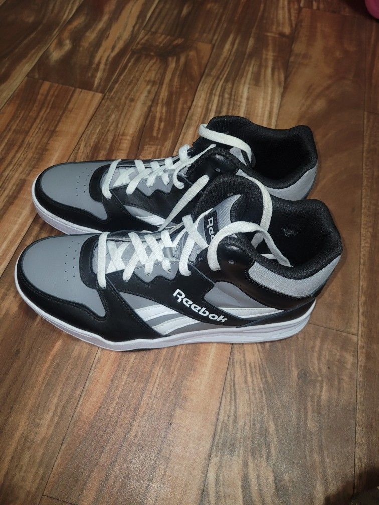 Reebok Sz 9 1/2