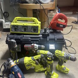 Power Tool Set w/ toolbox
