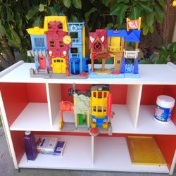 3 Imaginext Sets
