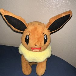 2017 TOMY Pokemon Talking Moving Ears Eevee 11" Plush 