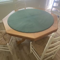 Dining Room/poker Table With 4 Chairs!