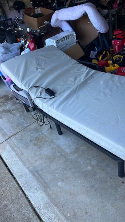 Adjustable Bed With Mattress 