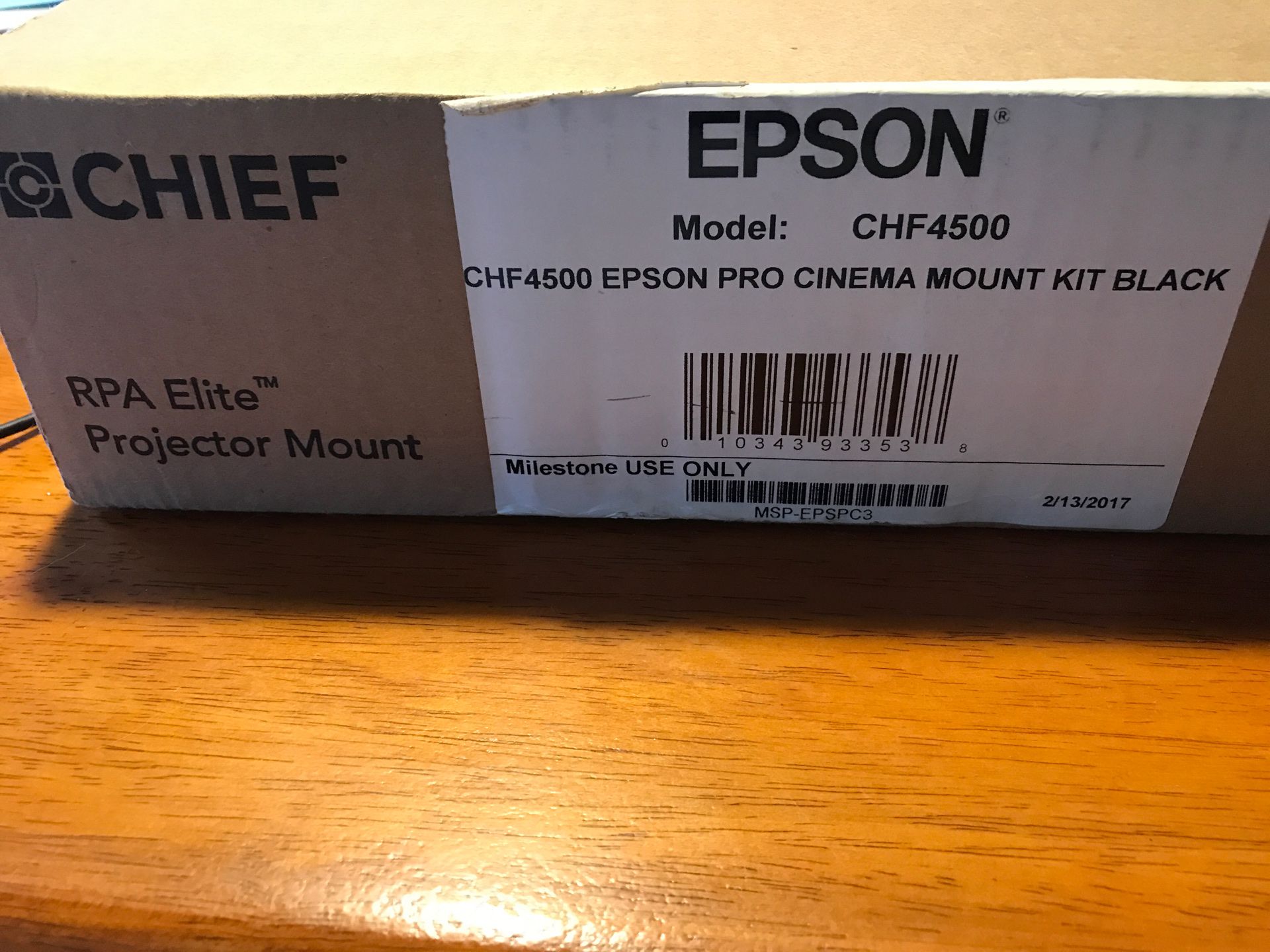 EPSON Pro Cinema Mount Kit Black