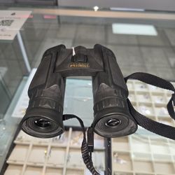Binoculars 
