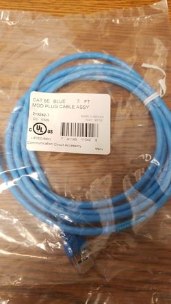 Cat 5e modem plug cable 7ft.