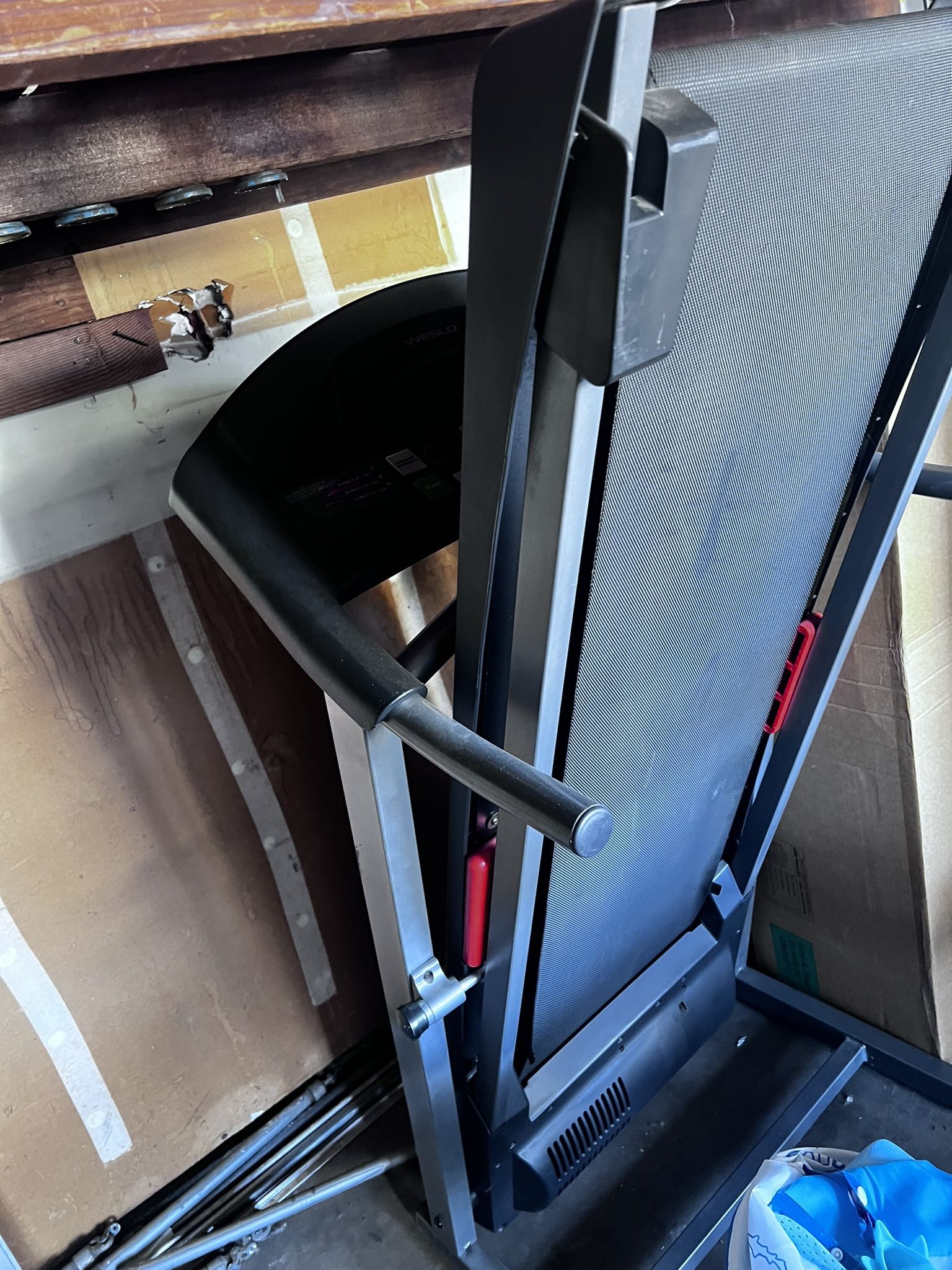 Treadmill 